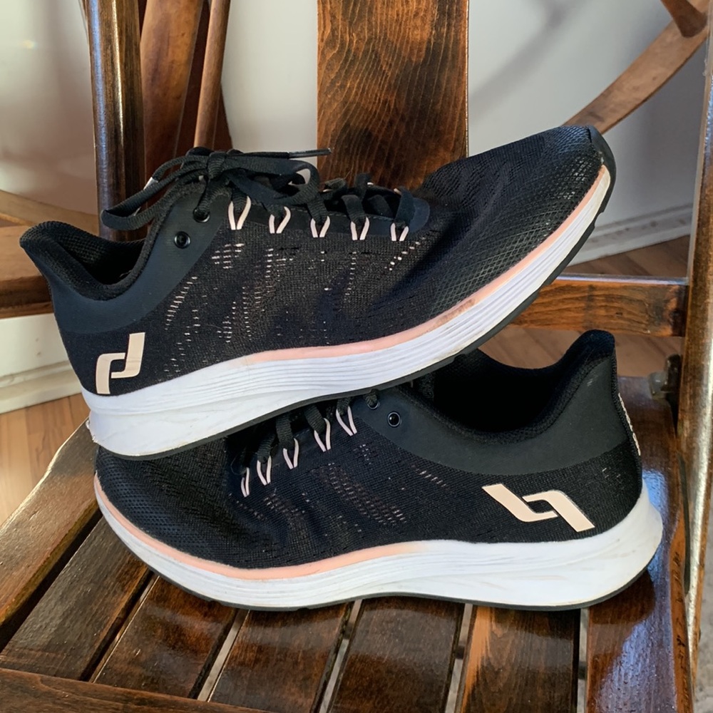 Pro-Touch Ortholite Gym Sneakers US9 EUC